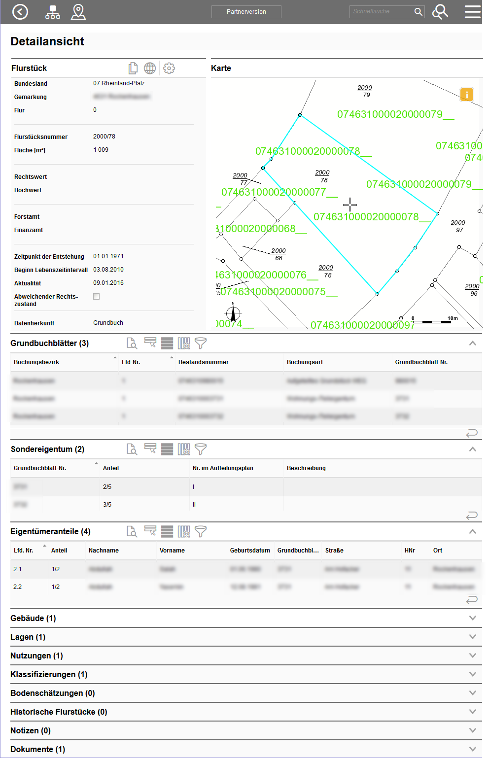 Detailansicht eines Flurstücks (aufgrund von Datenschutz sind Texte verpixelt)