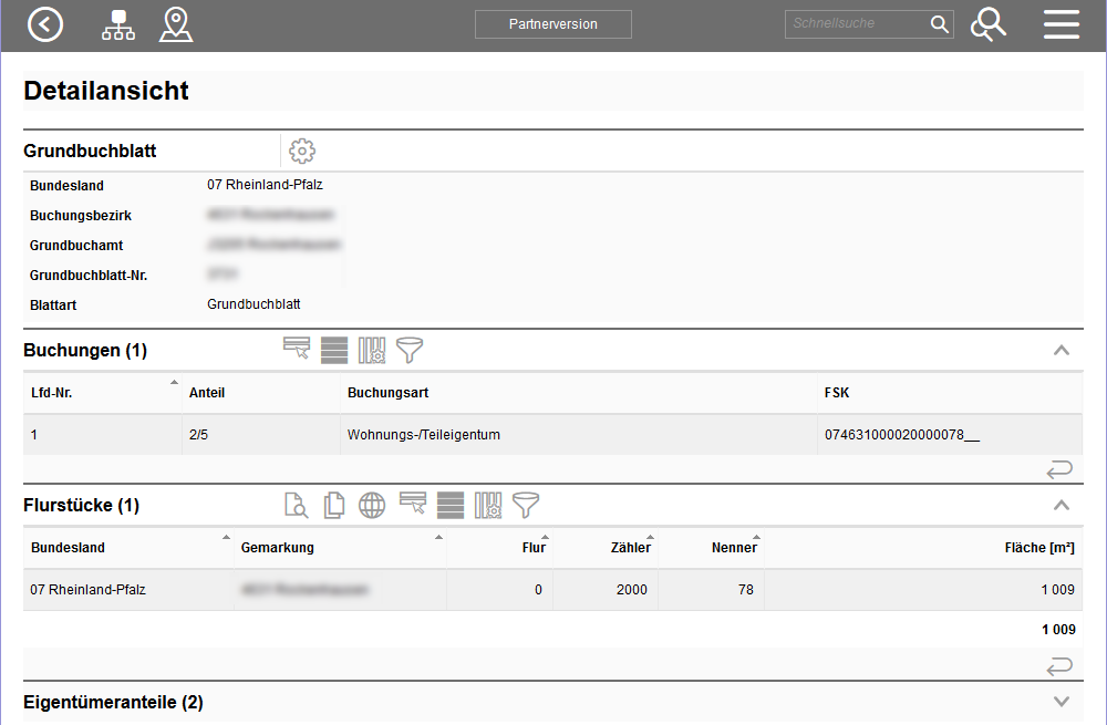Detailansicht eines Grundbuchsblattes (aufgrund von Datenschutz sind Texte verpixelt)