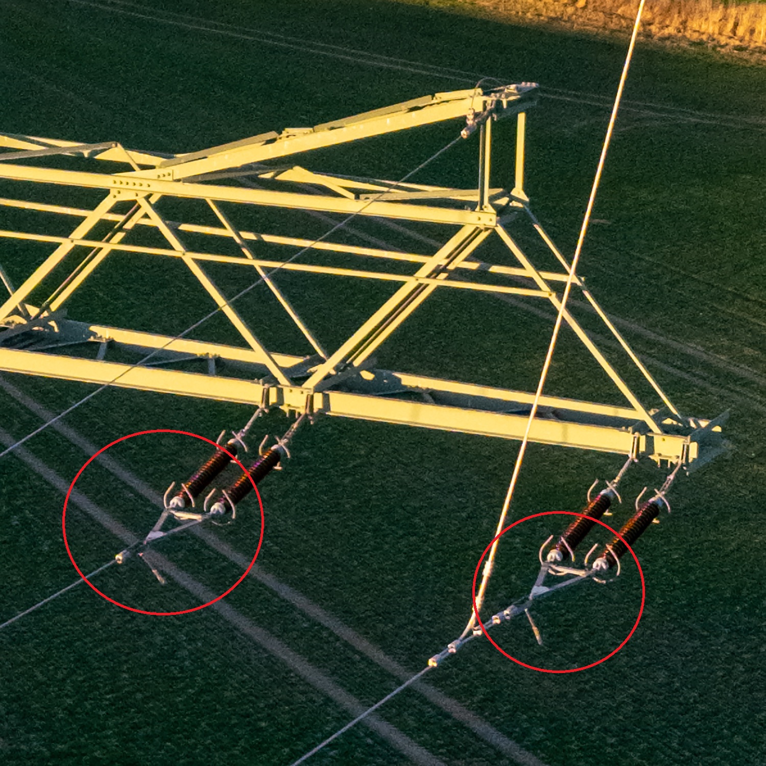 ELE_HVConductorEndClamp